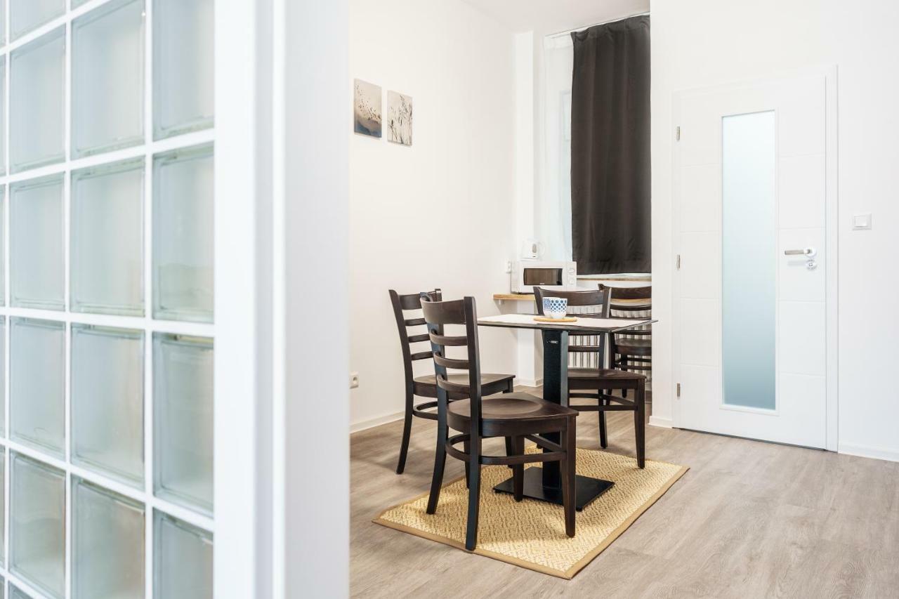 Self Check-In Apartments By Ambiente Bratislava Esterno foto